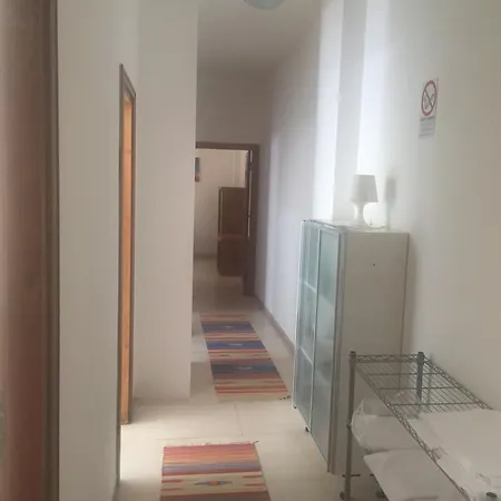 Centro فندق مبيت وإفطار بولونيا